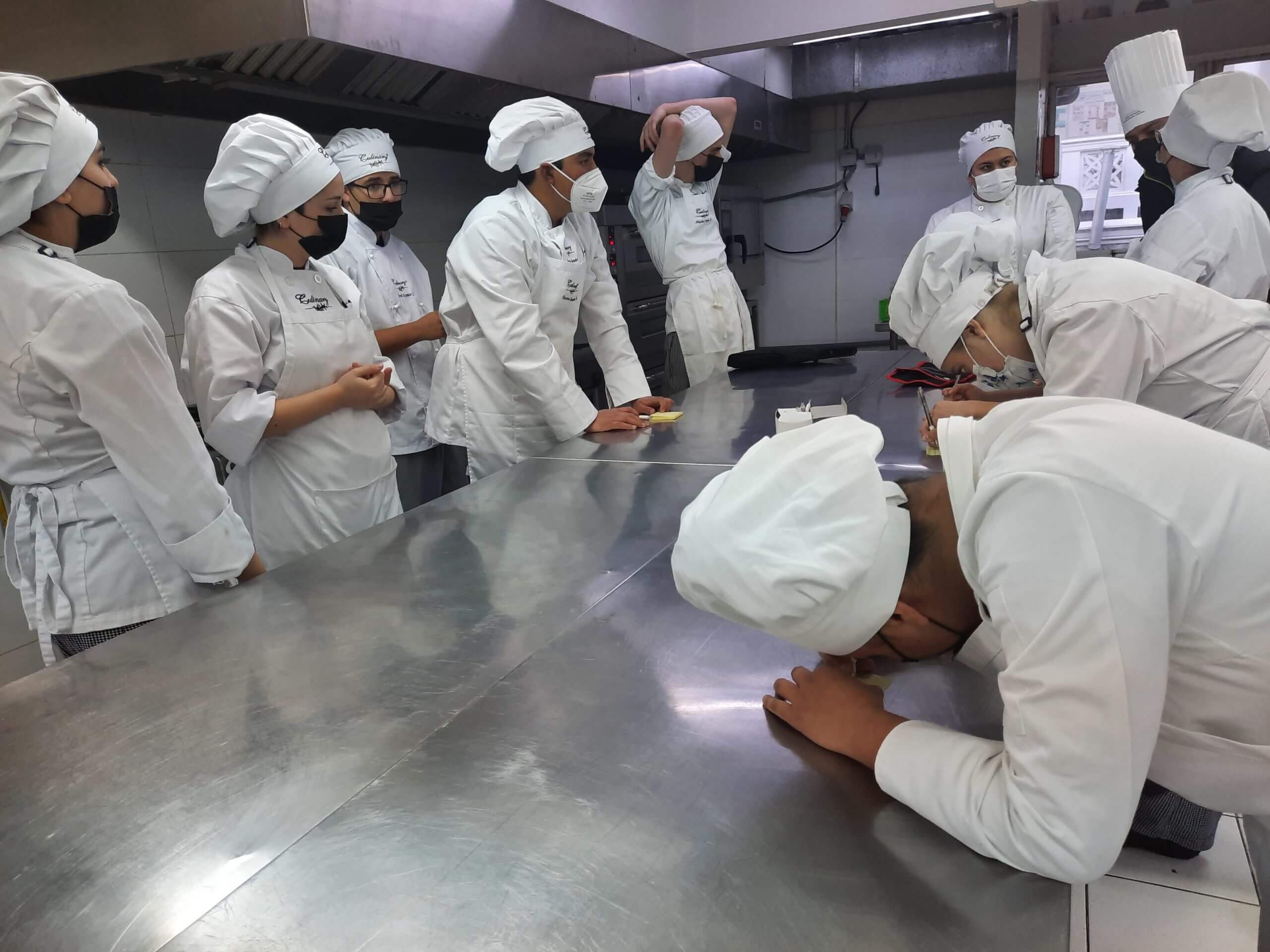 <p>Crédito con<br />
<strong>garantía estatal (cae)</strong></p>
