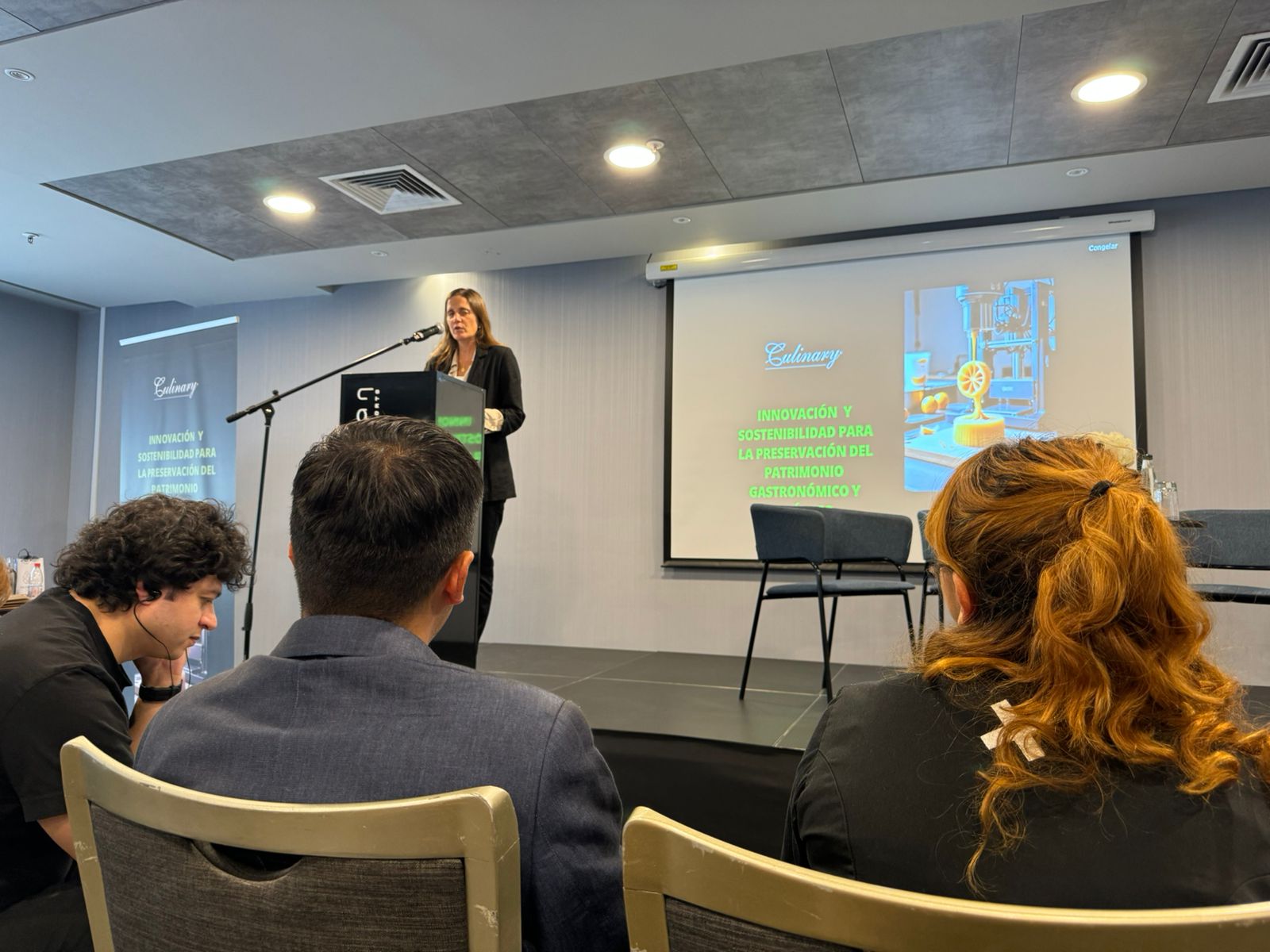 Culinary inaugura ciclo de innovación y patrimonio gastronómico con seminario que destaca el rol de los estudiantes y docentes en la innovación en la cocina.